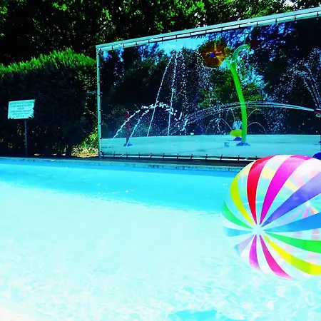 펜션 In Near Forest And Golf