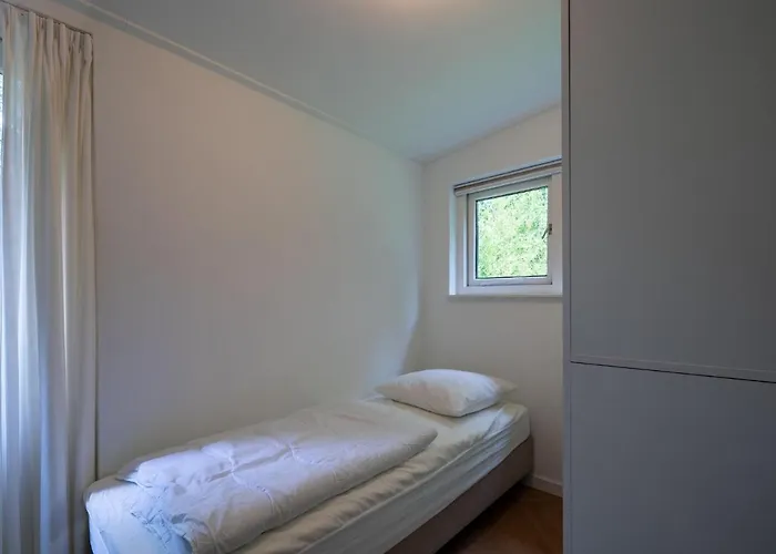 Dom wakacyjny In Near Forest And Golf