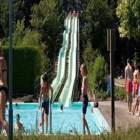 In Near Forest And Golf * Zelhem